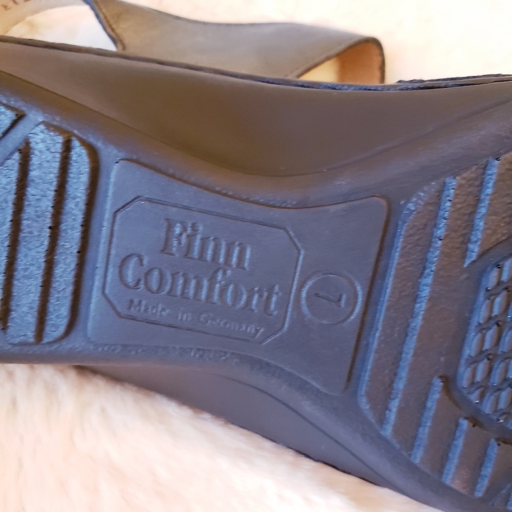 FINN COMFORT Adana Pewter Corten Leather T Strap Sling Silver Sandal Women US9.5 - Picture 15 of 16